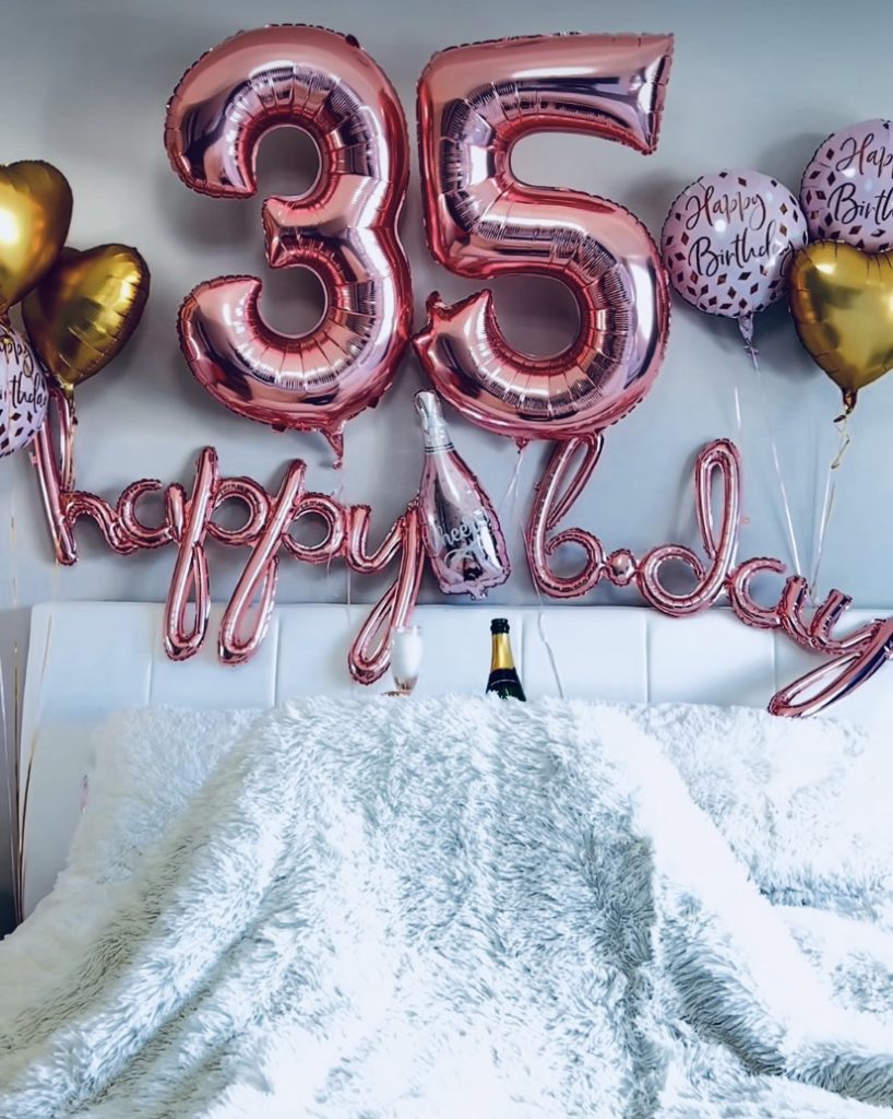 decoracion con globos para cumpleaños